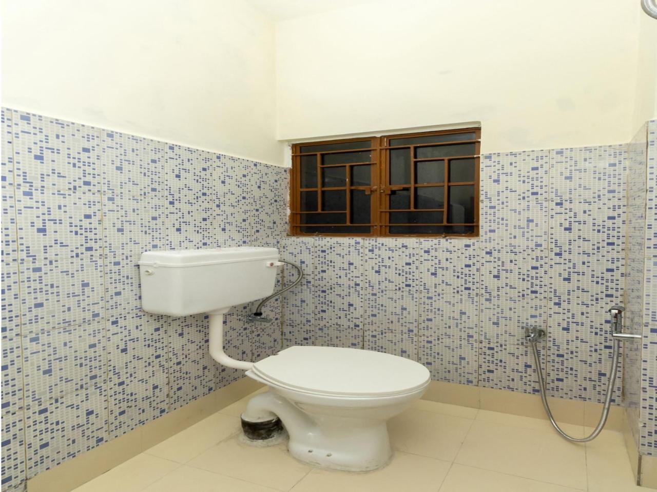 Hotel Travellers Inn Шиллонг Экстерьер фото
